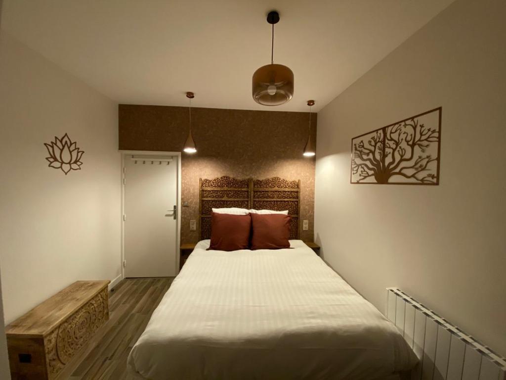 שאמבון-סור-לאק Hotel La Bonne Hotesse חדר תמונה