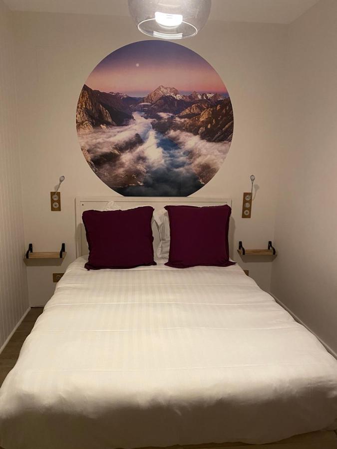 שאמבון-סור-לאק Hotel La Bonne Hotesse חדר תמונה