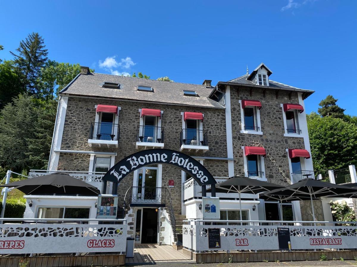 שאמבון-סור-לאק Hotel La Bonne Hotesse מראה חיצוני תמונה