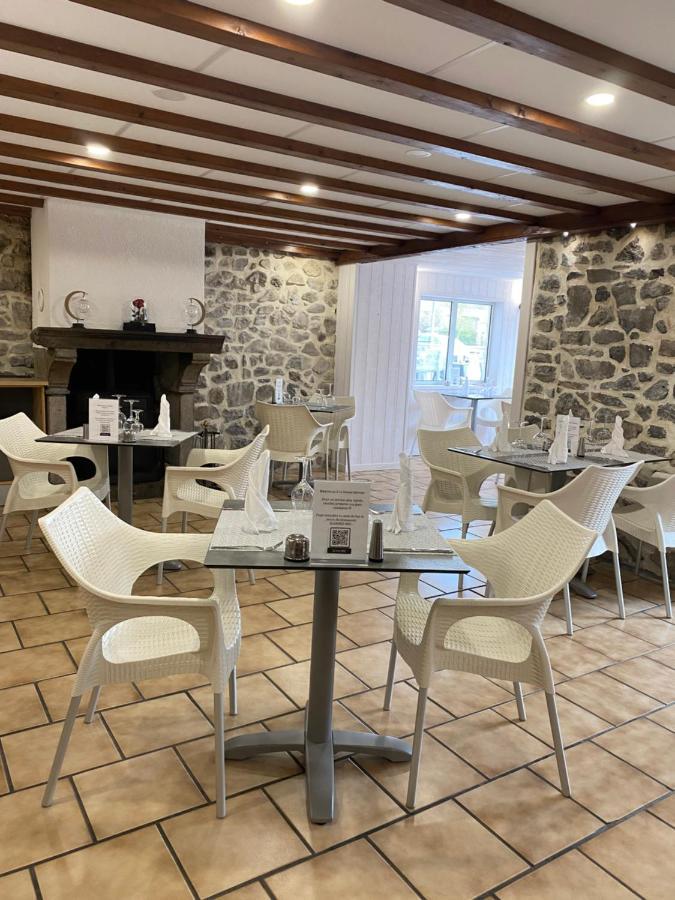 שאמבון-סור-לאק Hotel La Bonne Hotesse מראה חיצוני תמונה